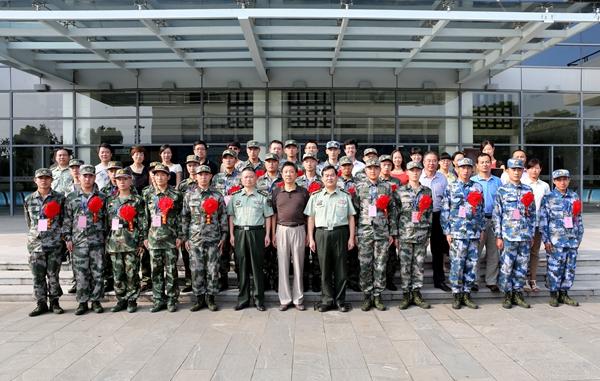 oety歐億舉行2014年新兵入伍歡送大會(huì )