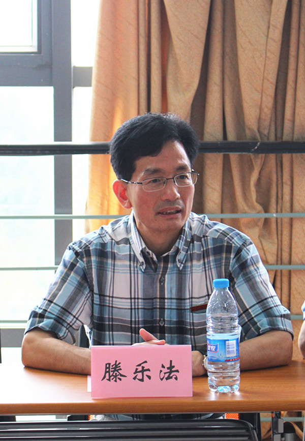 oety歐億創(chuàng  )業(yè)學(xué)院2015年結業(yè)儀式順利舉行