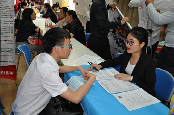 oety歐億2016年暑期實(shí)習生招聘會(huì )順利舉行