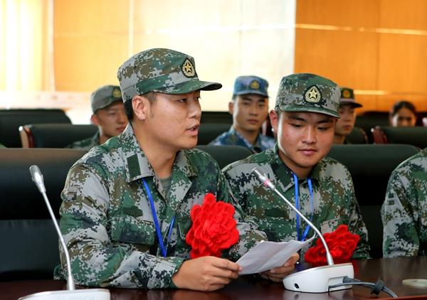 oety歐億舉行2014年新兵入伍歡送大會(huì )