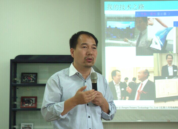 理性創(chuàng  )業(yè)，實(shí)現人生價(jià)值